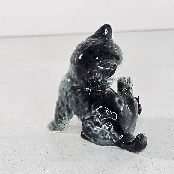 Sitting Miniature Goebel Cat Figurine with Lady Bug Green Eyed Gray Tabby - Picture 5 of 11